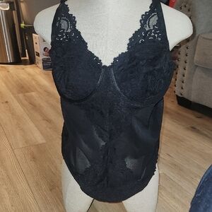Black Lace Chemise with Scalloped V-Neckline